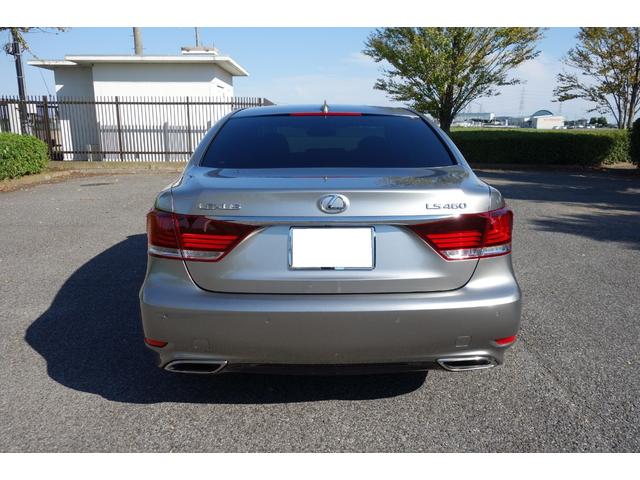 LS LS460 バージョンC Iパッケージ 禁煙 新品タイヤ 前車追従レーダークルーズ レーンキープLKA リモコン遠隔エンジンスターター カードキー スマートキー2本 デジタルインナーミラー 前後ドラレコ LEDヘッドライド シートACH(10枚目)