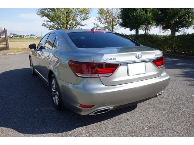 LS LS460 バージョンC Iパッケージ 禁煙 新品タイヤ 前車追従レーダークルーズ レーンキープLKA リモコン遠隔エンジンスターター カードキー スマートキー2本 デジタルインナーミラー 前後ドラレコ LEDヘッドライド シートACH(11枚目)