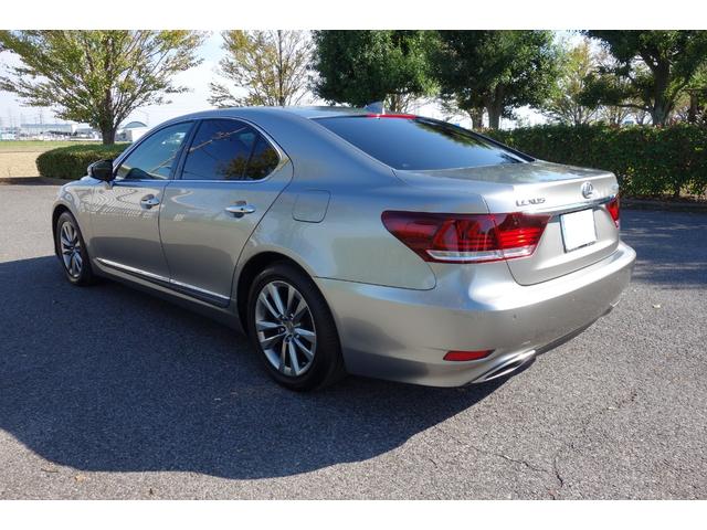 LS LS460 バージョンC Iパッケージ 禁煙 新品タイヤ 前車追従レーダークルーズ レーンキープLKA リモコン遠隔エンジンスターター カードキー スマートキー2本 デジタルインナーミラー 前後ドラレコ LEDヘッドライド シートACH(12枚目)