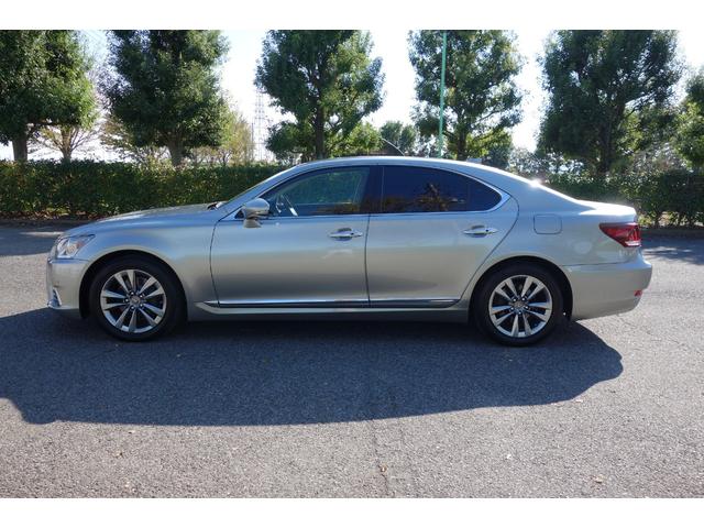 LS LS460 バージョンC Iパッケージ 禁煙 新品タイヤ 前車追従レーダークルーズ レーンキープLKA リモコン遠隔エンジンスターター カードキー スマートキー2本 デジタルインナーミラー 前後ドラレコ LEDヘッドライド シートACH(14枚目)