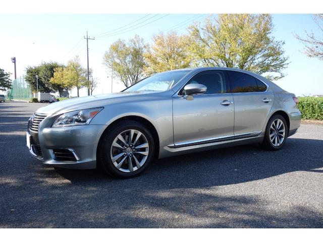 LS LS460 バージョンC Iパッケージ 禁煙 新品タイヤ 前車追従レーダークルーズ レーンキープLKA リモコン遠隔エンジンスターター カードキー スマートキー2本 デジタルインナーミラー 前後ドラレコ LEDヘッドライド シートACH(18枚目)