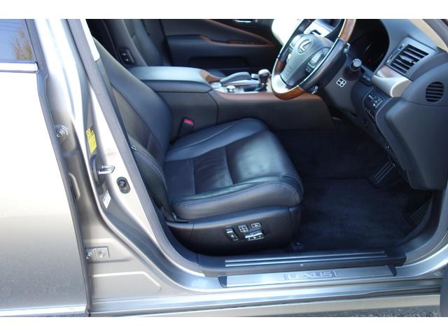 LS LS460 バージョンC Iパッケージ 禁煙 新品タイヤ 前車追従レーダークルーズ レーンキープLKA リモコン遠隔エンジンスターター カードキー スマートキー2本 デジタルインナーミラー 前後ドラレコ LEDヘッドライド シートACH(32枚目)