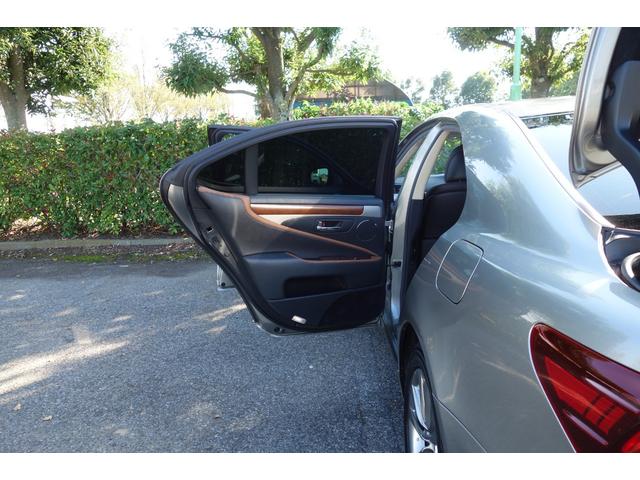 LS LS460 バージョンC Iパッケージ 禁煙 新品タイヤ 前車追従レーダークルーズ レーンキープLKA リモコン遠隔エンジンスターター カードキー スマートキー2本 デジタルインナーミラー 前後ドラレコ LEDヘッドライド シートACH(41枚目)