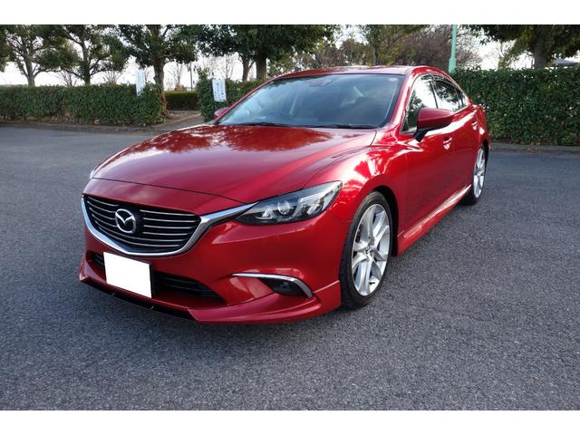 アテンザセダン ＸＤ　１年保証　６ＭＴ　社外マフラー　ＴＥＩＮ車高調　エアクリ　３連メーター　禁煙　純正１９インチアルミ　クルーズコントロール　純正ナビ　ブルーツース　ＤＶＤ再生　フルセグＴＶ　ＥＴＣ　ヘッドアップＤＳＰ（4枚目）