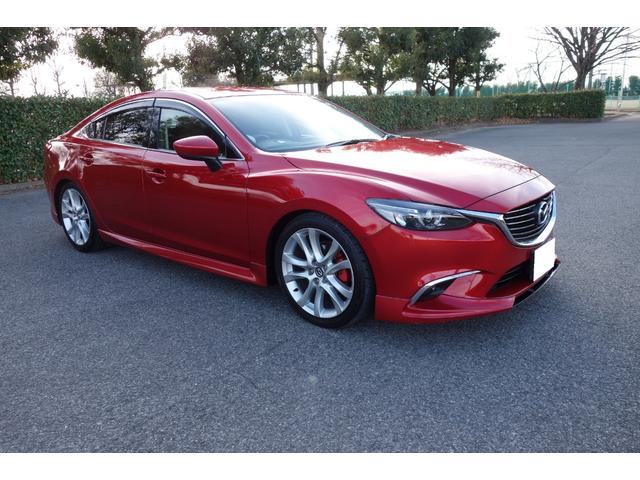 アテンザセダン ＸＤ　１年保証　６ＭＴ　社外マフラー　ＴＥＩＮ車高調　エアクリ　３連メーター　禁煙　純正１９インチアルミ　クルーズコントロール　純正ナビ　ブルーツース　ＤＶＤ再生　フルセグＴＶ　ＥＴＣ　ヘッドアップＤＳＰ（8枚目）