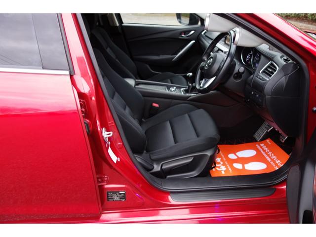 アテンザセダン ＸＤ　１年保証　６ＭＴ　社外マフラー　ＴＥＩＮ車高調　エアクリ　３連メーター　禁煙　純正１９インチアルミ　クルーズコントロール　純正ナビ　ブルーツース　ＤＶＤ再生　フルセグＴＶ　ＥＴＣ　ヘッドアップＤＳＰ（30枚目）