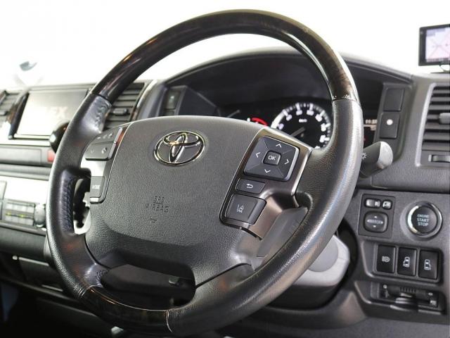 ハイエースバン 　○モデリスタフルエアロ○オリジナル１７インチアルミホイール○グッドイヤーナスカータイヤ○ローダウン１．５インチ○オリジナルＬＥＤテール○ガッツミラーボディ同色○７インチワイドナビ○ＥＴＣ○ＥＴＣＥＴＣ（5枚目）