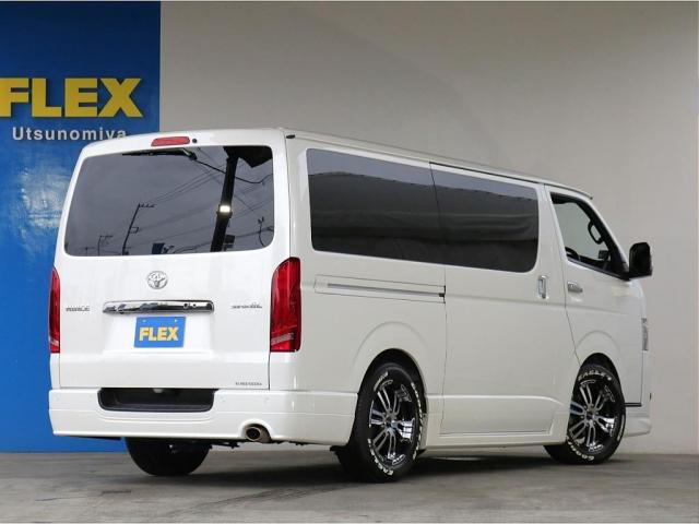 ハイエースバン 　○モデリスタフルエアロ○オリジナル１７インチアルミホイール○グッドイヤーナスカータイヤ○ローダウン１．５インチ○オリジナルＬＥＤテール○ガッツミラーボディ同色○７インチワイドナビ○ＥＴＣ○ＥＴＣＥＴＣ（17枚目）