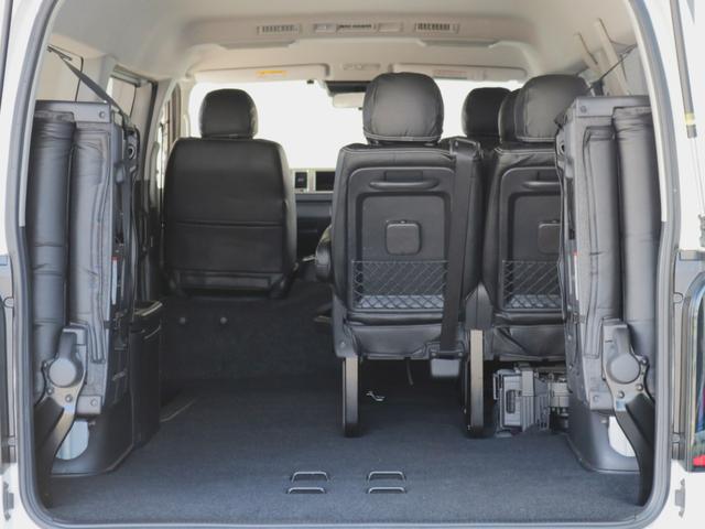 ハイエースワゴン ＧＬ　○フロントスポイラー○オーバーフェンダー○シートカバー○ＬＥＤテール○ＬＥＤハイマウントストップランプ○フットパネル○７インチナビ○ＥＴＣ○トーヨーホワイトレタータイヤ○ローダウン１インチ●オリジナル（57枚目）