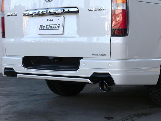 ハイエースバン スーパーＧＬ　ダークプライムＩＩ　○ＲＥクラシック丸目キット○ＴＲＤフルエアロ○リアスポイラー○シートカバー○オリジナル特注・アームレストセット○ベッドキット○ビッグＸ・ＥＴＣ・フリップダウンモニター・連動ドラレコ○ドアミラー自動格納（18枚目）