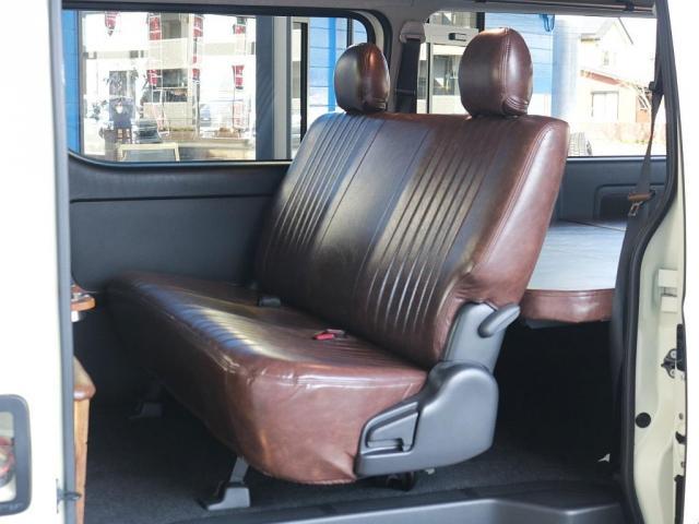 ハイエースバン ロングスーパーＧＬ　○前後バンパーマットブラック○メッキパーツ・各所マットブラック塗装○ガッツミラーレスフェンダー○オーバーフェンダーマットブラック○ローダウン○社外スタビライザー　前後○オリジナル　ショックアブソーバー（20枚目）