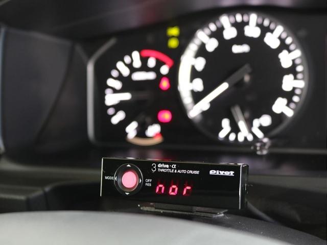 ハイエースバン スーパーＧＬ　ダークプライムＩＩ　オリジナル１６インチアルミホイール・・トーヨーオープンカントリー・オリジナルフリップアップベッドキット・オリジナルフロントリップ・オリジナルＬＥＤテールランプ・クルーズコントロール・ドライブレコーダー（7枚目）