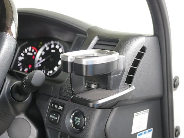 ハイエースバン スーパーＧＬ　ダークプライムＩＩ　オリジナル１６インチアルミホイール・・トーヨーオープンカントリー・オリジナルフリップアップベッドキット・オリジナルフロントリップ・オリジナルＬＥＤテールランプ・クルーズコントロール・ドライブレコーダー（8枚目）