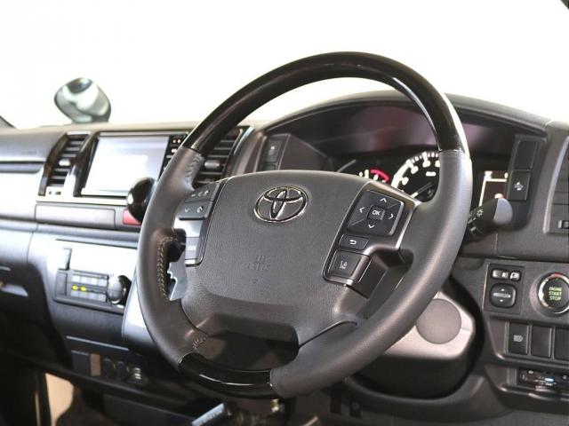 ハイエースバン スーパーＧＬ　ダークプライムＩＩ　インナーブラック塗装・ＴＲＤフロントスポイラー・ＬＥＤテールランプ・網エース・ボンネットスムージング・シートカバー・フローリング施工・社外２段ベットキット・カーメイトサイドバー・純正エンジンスターター（6枚目）