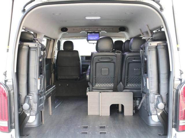 ハイエースバン ロングＧＬ　フローリング施工・インテリアパネル・フロントリップ・オバフェン・１７インチホイール・グッドイヤーナスカータイヤ・ビックＸメカレス・フリップダウンモニター・ＬＥＤテールランプ・ＺＥＲＯワゴンベッドキット（68枚目）
