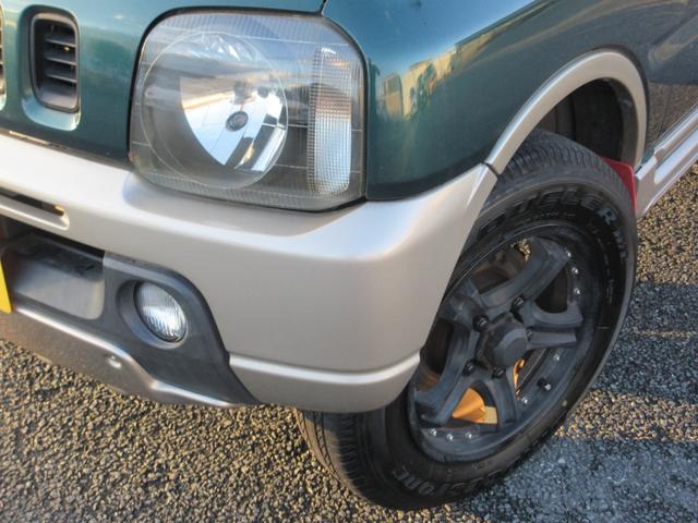 ジムニー ランドベンチャー　４ＷＤ　キーレスエントリー　ＡＴ　ＡＢＳ　ＣＤ　ＭＤ　アルミホイール　衝突安全ボディ　エアコン　パワーウィンドウ（10枚目）
