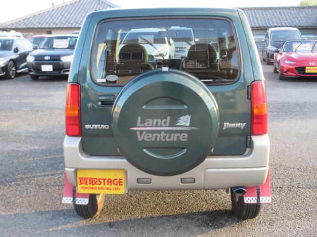 ジムニー ランドベンチャー　４ＷＤ　キーレスエントリー　ＡＴ　ＡＢＳ　ＣＤ　ＭＤ　アルミホイール　衝突安全ボディ　エアコン　パワーウィンドウ（13枚目）