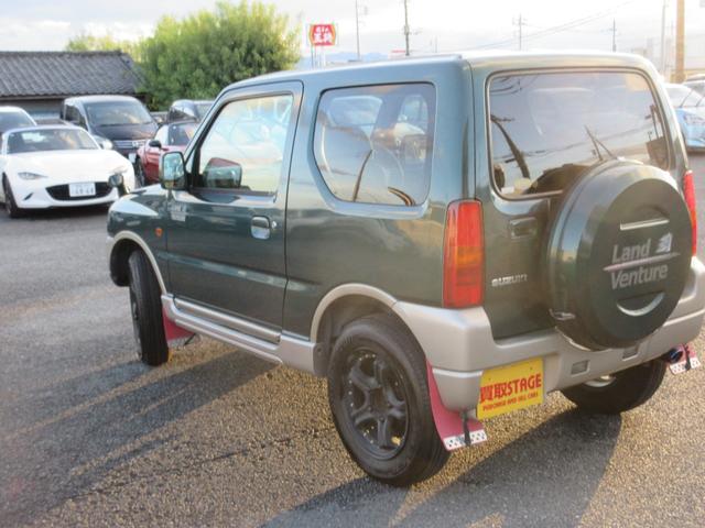 ジムニー ランドベンチャー　４ＷＤ　キーレスエントリー　ＡＴ　ＡＢＳ　ＣＤ　ＭＤ　アルミホイール　衝突安全ボディ　エアコン　パワーウィンドウ（14枚目）