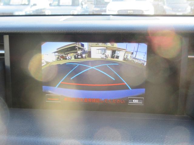 ＩＳ ＩＳ２００ｔ　Ｆスポーツ　ＥＴＣ　クリアランスソナー　オートクルーズコントロール　バックカメラ　ナビ　ＴＶ　アルミホイール　ＨＩＤ　ＡＴ　シートヒーター　スマートキー　アイドリングストップ　盗難防止システム　パワーシート　ＣＤ（5枚目）