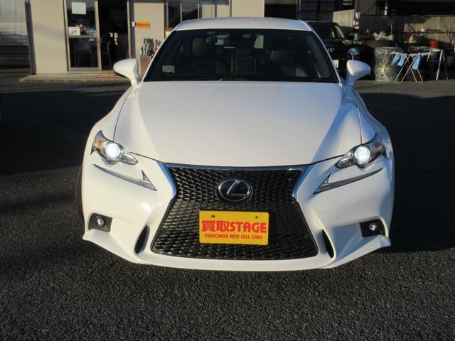 ＩＳ ＩＳ２００ｔ　Ｆスポーツ　ＥＴＣ　クリアランスソナー　オートクルーズコントロール　バックカメラ　ナビ　ＴＶ　アルミホイール　ＨＩＤ　ＡＴ　シートヒーター　スマートキー　アイドリングストップ　盗難防止システム　パワーシート　ＣＤ（11枚目）