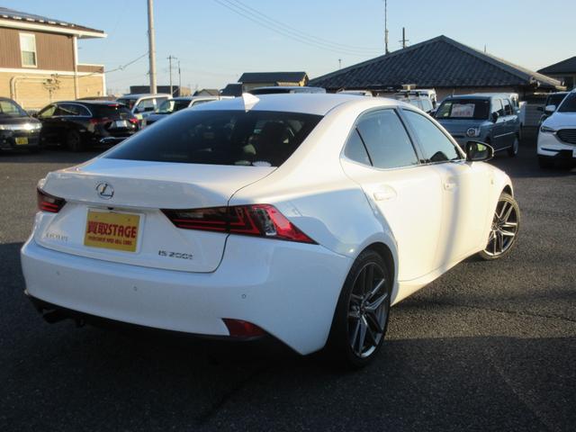 ＩＳ ＩＳ２００ｔ　Ｆスポーツ　ＥＴＣ　クリアランスソナー　オートクルーズコントロール　バックカメラ　ナビ　ＴＶ　アルミホイール　ＨＩＤ　ＡＴ　シートヒーター　スマートキー　アイドリングストップ　盗難防止システム　パワーシート　ＣＤ（13枚目）