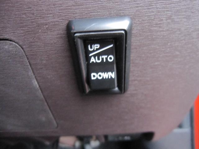 TOYOTA IQ 100X 2 SEATER