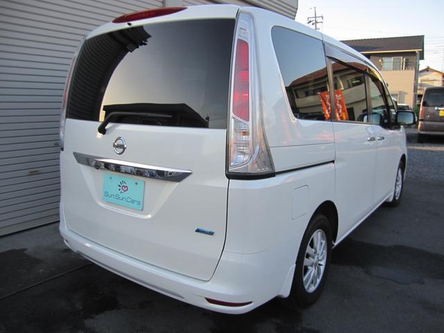 セレナ 20G 走行53600キロ 純正ナビ Bカメラ 両側パワースライドドア フリップダウンモニター クルーズコントロール Pスタート スマートキー Aエアコン フォグ I-STOP 純正AW ETC 禁煙車(15枚目)