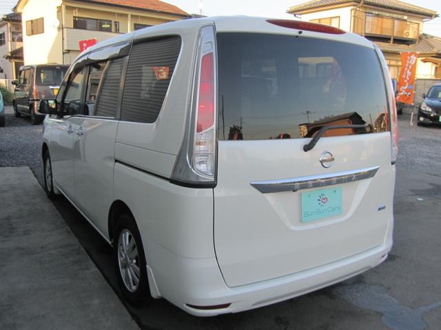 セレナ 20G 走行53600キロ 純正ナビ Bカメラ 両側パワースライドドア フリップダウンモニター クルーズコントロール Pスタート スマートキー Aエアコン フォグ I-STOP 純正AW ETC 禁煙車(17枚目)