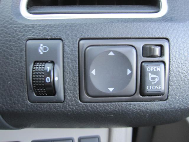 セレナ 20G 走行53600キロ 純正ナビ Bカメラ 両側パワースライドドア フリップダウンモニター クルーズコントロール Pスタート スマートキー Aエアコン フォグ I-STOP 純正AW ETC 禁煙車(29枚目)