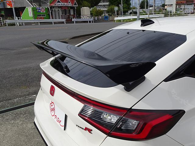 シビック タイプＲ　タイプＲ（４名）　ホンダセンシング　ドライブモードスイッチ　＋Ｒモードスイッチ　フルＬＥＤヘッドランプ　グロスブラックリアスポイラー　１９インチＡＷ　スマートキー　ホンダコネクトディスプレイ（44枚目）