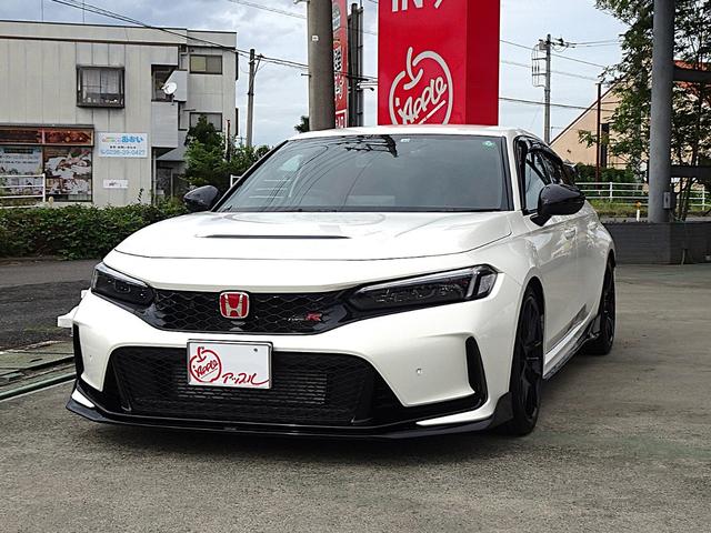 シビック タイプＲ　タイプＲ（４名）　ホンダセンシング　ドライブモードスイッチ　＋Ｒモードスイッチ　フルＬＥＤヘッドランプ　グロスブラックリアスポイラー　１９インチＡＷ　スマートキー　ホンダコネクトディスプレイ（49枚目）