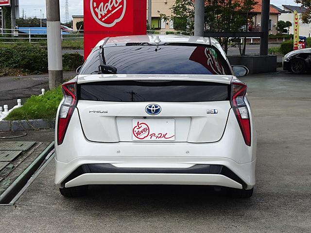 プリウス Aツーリングセレクション セーフティセンスP ブラインドスポットモニター インテリジェントクリアランスソナー LEDヘッドランプ バックカメラ モデリスタエアロ ヘッドアップディスプレイ 9型SDナビ DSZT-YC4T(3枚目)