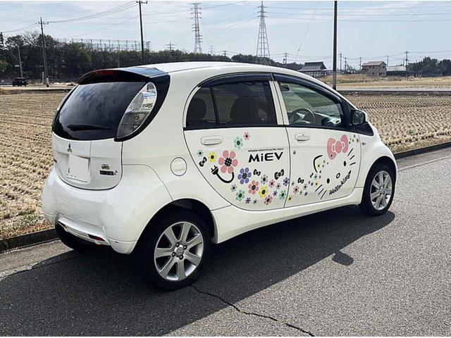 アイミーブ 　ハローキテイ　フラワーシャワー（12枚目）