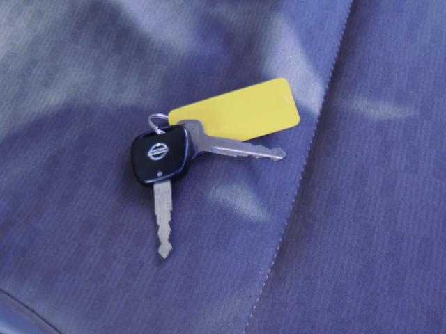 NV100クリッパーバン DX 修復歴無(70枚目)