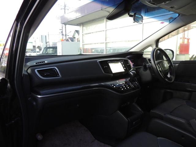 オデッセイ アブソルート（28枚目）