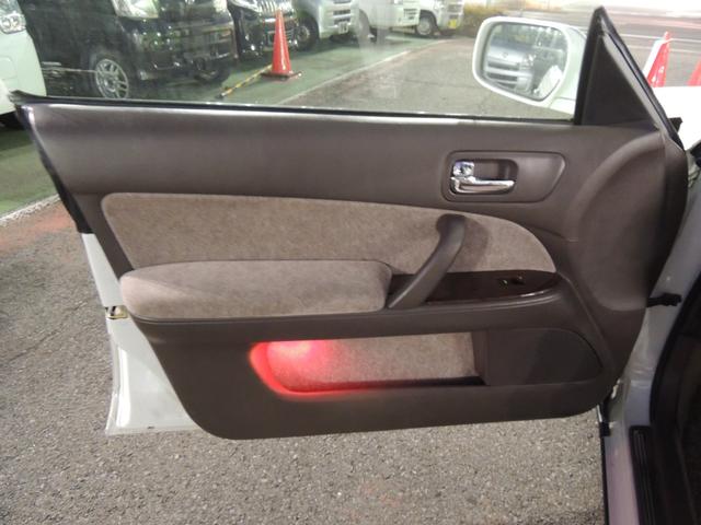 セドリック ブロアム 社外ナビ 地デジ ETC パワーシート(35枚目)