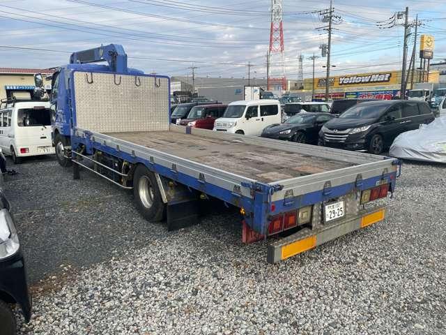 ファイター 　４トン　ワイド　４段クレーン　エアサス　修復歴無　差し違いアウトリガー　ラジコン　造りボディ　アルミブロック　カーナビ　ＥＴＣ　電動確認ミラー　メッキパーツ（10枚目）