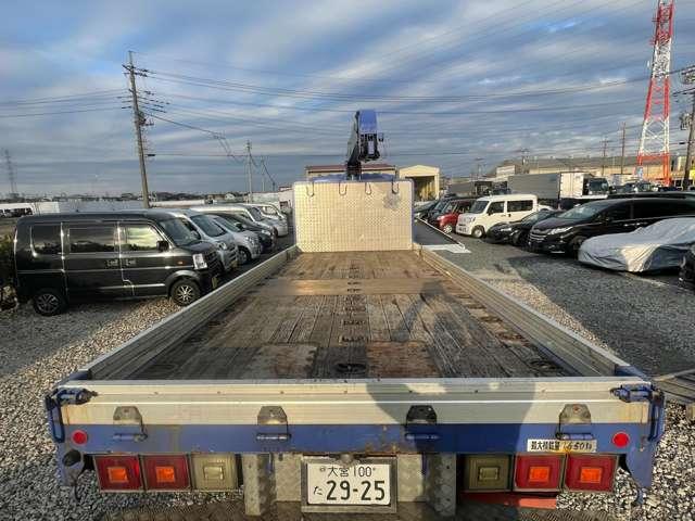 ファイター 　４トン　ワイド　４段クレーン　エアサス　修復歴無　差し違いアウトリガー　ラジコン　造りボディ　アルミブロック　カーナビ　ＥＴＣ　電動確認ミラー　メッキパーツ（28枚目）