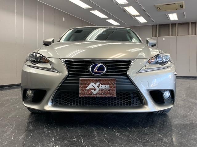 IS300h バージョンL 黒革エアシート&ヒーター ブラインドスポットモニター クルーズコントロール 18インチAW パドルシフト クリアランスソナー コーナービューカメラ 純正ナビ フルセグTV Bカメラ 禁煙車(4枚目)