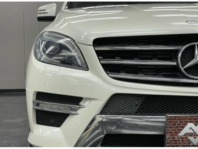 Ｍクラス ＭＬ３５０　ブルーテック　４マチック　４ＷＤ　ＡＭＧスポーツＰＫＧ　黒革シート　　パノラマルーフ　ＡＭＧ１９ＡＷ　純正ナビ　サイド＆バックカメラ　クルーズコントロール　レーンキープアシスト（27枚目）