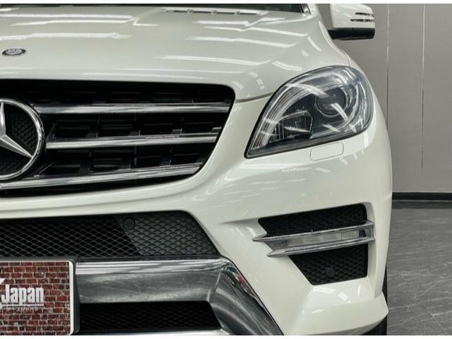 Ｍクラス ＭＬ３５０　ブルーテック　４マチック　４ＷＤ　ＡＭＧスポーツＰＫＧ　黒革シート　　パノラマルーフ　ＡＭＧ１９ＡＷ　純正ナビ　サイド＆バックカメラ　クルーズコントロール　レーンキープアシスト（28枚目）