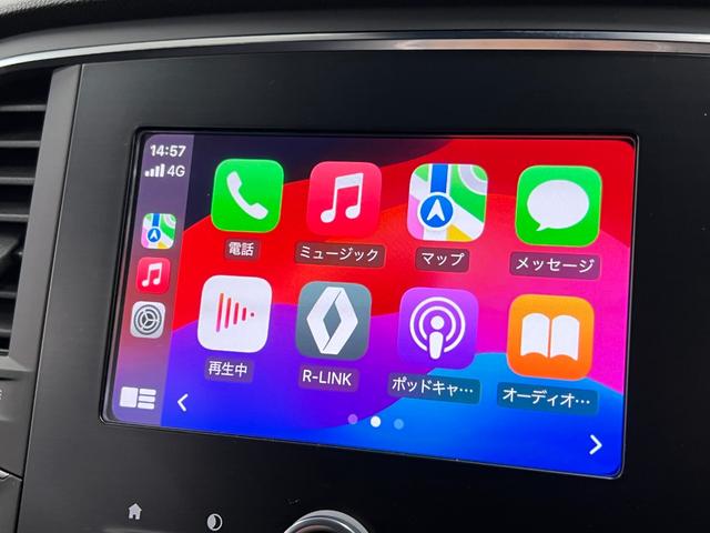 メガーヌ ルノー　スポール　純正タッチスクリーンオーディオ　ＣａｒＰｌａｙ　ＢＴ＆ＵＳＢ　ＥＴＣ２．０　レーダークルーズ　車線逸脱　衝突軽減　ＢＳＭ　Ｂｒｅｍｂｏ赤キャリパー　ＬＥＤオートライト　純正１９ＡＷ　ＲＳドライブ（40枚目）