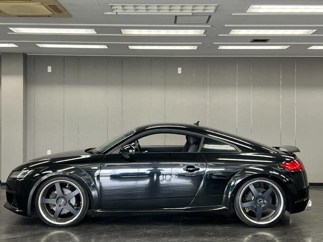 ＴＴクーペ ２．０ＴＦＳＩ　Ｓラインパッケージ　１年保証　マトリクスＬＥＤ　ＲＥＭＵＳマフラー　ＳＳＲ２０インチ　ｓｆ－ｒａｃｉｎｇ車高調　ハーフレザー　ＭＭＩナビ　ＴＶキャンセラー　Ｂカメラ　Ｂｌｕｅｔｏｏｔｈ　ＥＴＣ２．０　パドルシフト　禁煙車（8枚目）