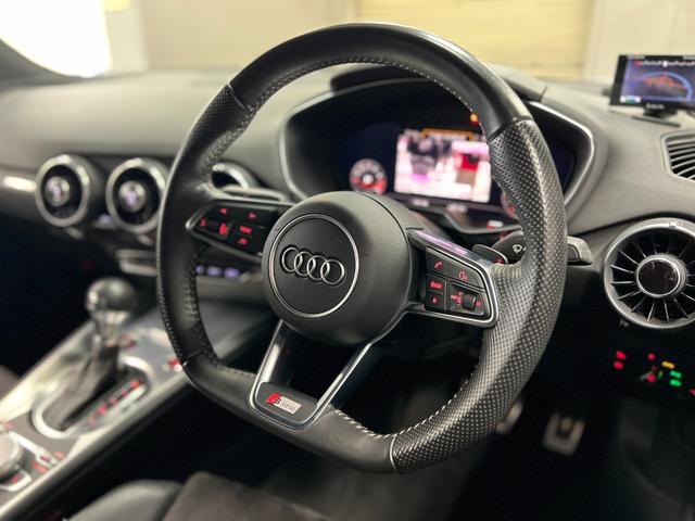 ＴＴクーペ ２．０ＴＦＳＩ　Ｓラインパッケージ　１年保証　マトリクスＬＥＤ　ＲＥＭＵＳマフラー　ＳＳＲ２０インチ　ｓｆ－ｒａｃｉｎｇ車高調　ハーフレザー　ＭＭＩナビ　ＴＶキャンセラー　Ｂカメラ　Ｂｌｕｅｔｏｏｔｈ　ＥＴＣ２．０　パドルシフト　禁煙車（29枚目）
