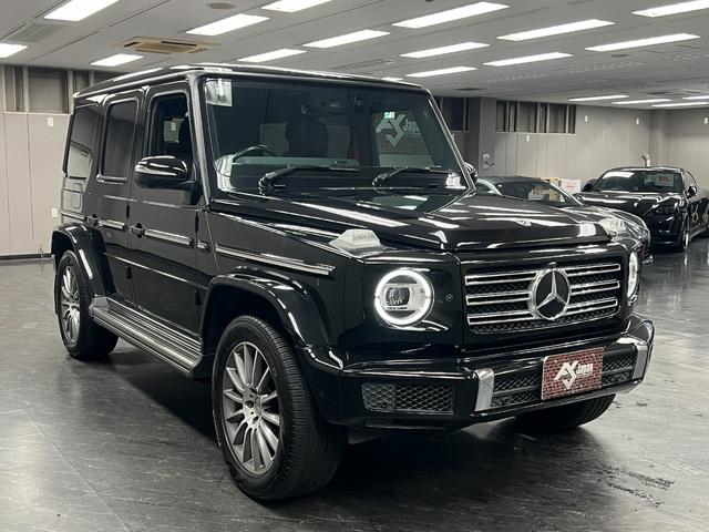 Ｇクラス Ｇ３５０ｄ　ＡＭＧライン　ラグジュアリー＆レーダーセーフティＰＫＧ　アダプティブダンピング　電動ステップ　マルチビームＬＥＤ　３６０カメラ　赤ステッチ黒革　純正ナビ　林檎カープレイ　ＤＴＶ　純正２０ＡＷ　２３年製ピレリ装着（12枚目）