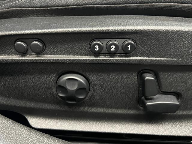 ジュリア ヴェローチェ　距離無制限１年保証　黒革　Ｓヒーター　林檎カープレイ＆アンドロイドオート　Ｈａｒｍａｎ＆Ｋａｒｄｏｎ　純正１８ＡＷ　レーダークルーズ　Ｂカメラ　衝突軽減＆車線保持＆死角補助　ソナー　純正ドラレコ　禁煙（48枚目）