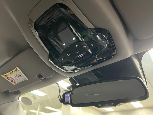ジュリア ヴェローチェ　距離無制限１年保証　黒革　Ｓヒーター　林檎カープレイ＆アンドロイドオート　Ｈａｒｍａｎ＆Ｋａｒｄｏｎ　純正１８ＡＷ　レーダークルーズ　Ｂカメラ　衝突軽減＆車線保持＆死角補助　ソナー　純正ドラレコ　禁煙（49枚目）