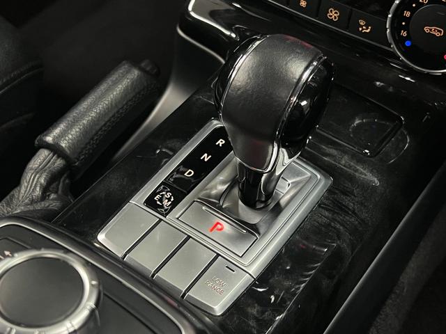 Gクラス G350 ブルーテック ラグジュアリーPKG 距離無制限1年保証 サンルーフ 黒革 前後席ヒーター ディストロニック+ BSM 純正ナビ DTV BT&USB ETC2.0 HIDオートライト 純正18AW 禁煙車 記録簿(33枚目)