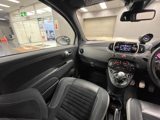 アバルト595 コンペティツィオーネ 5MT 後期 右ハンドル 距離無制限1年保証 純正ディスプレイオーディオ Bluetooth Brembo赤キャリパー レコモン アルカンターラコンビシート 純正17AW ETC Rソナー 禁煙車(23枚目)