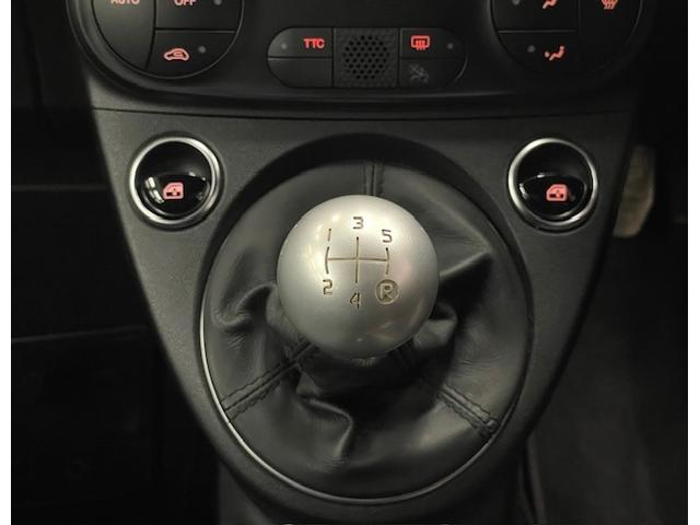 アバルト595 コンペティツィオーネ 5MT 後期 右ハンドル 距離無制限1年保証 純正ディスプレイオーディオ Bluetooth Brembo赤キャリパー レコモン アルカンターラコンビシート 純正17AW ETC Rソナー 禁煙車(30枚目)